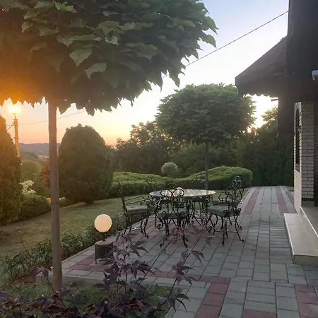 Дом отдыха Seosko Turisticko Domacinstvo Jolovic Veles Гуча